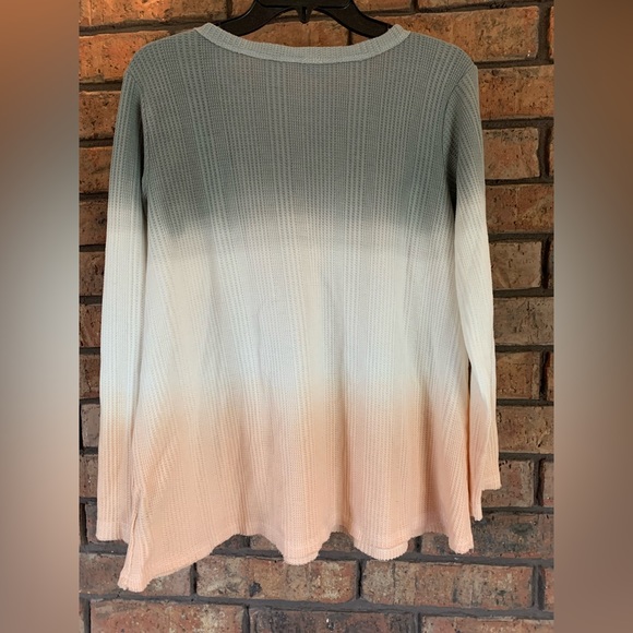 💥💥FLASH SALE💥💥 NWOT POL Long Sleeve Top S - Picture 2 of 3